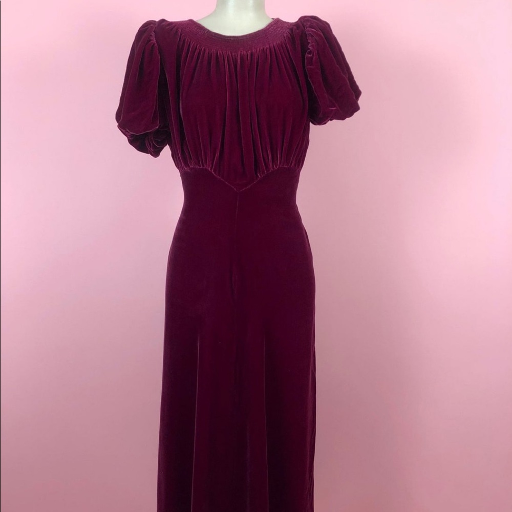 1930s vintage burgundy silk velvet dress